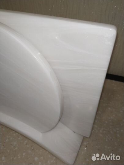 Комплект на кухню из камня