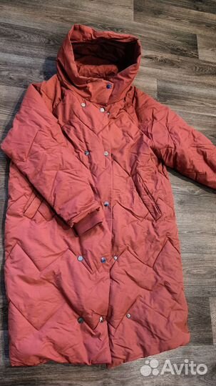 Пуховик женский 46