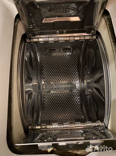 Стиральная машина с вертикальной загрузкой