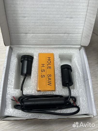 Подсветка дверей с логотипом TRD