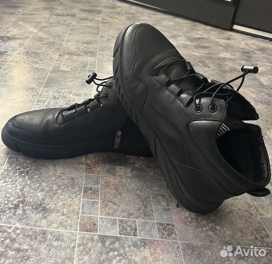 Мужские кожаные ботинки