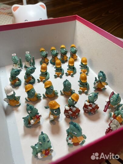 Игрушки из киндера