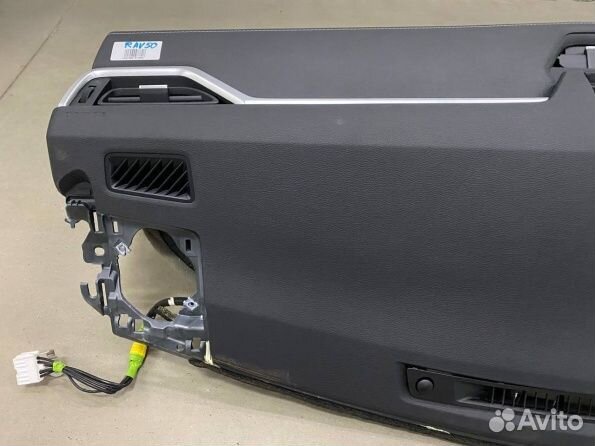 Тойота рав 4 50 кузов Торпедо, подушка 2018-2023г