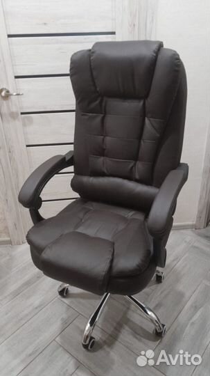 Новое кресло компьютерное для дома и офиса