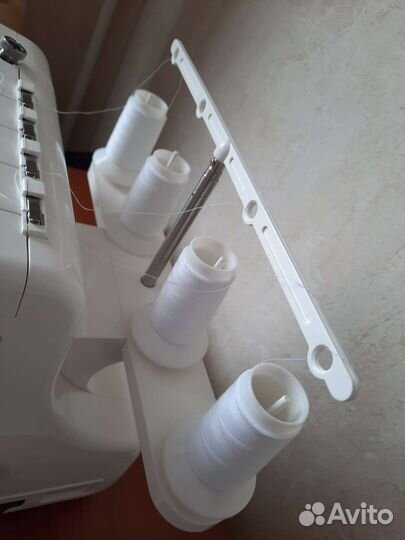 Оверлок Leader VS 340D (швейная машинка)