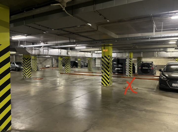 Машиноместо, 16 м²