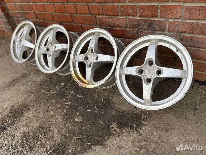 4 98 R15 Ваз Лада Датсун диски литые