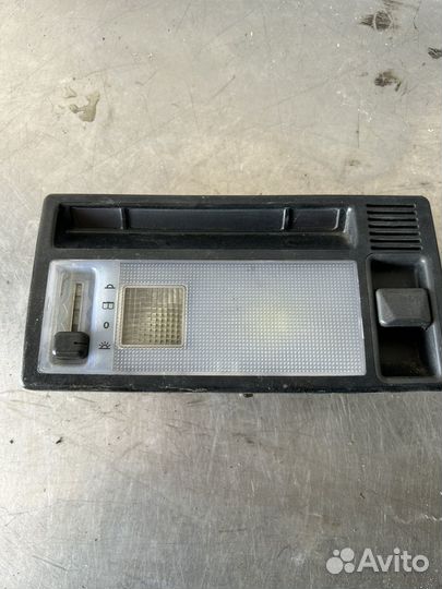 Плафон салона mercedes 124