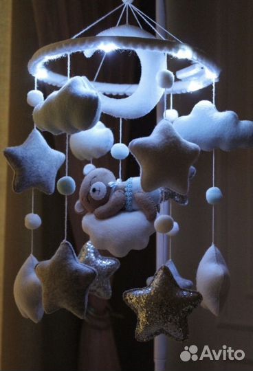 Мобиль на кроватку с подсветкой