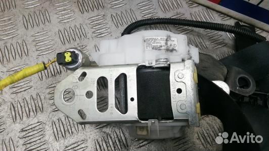 Ремень безопасности с пиропатроном сиденья передне