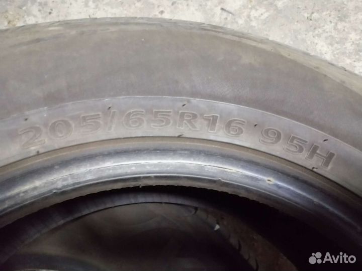 Kumho Solus KH16 205/65 R16