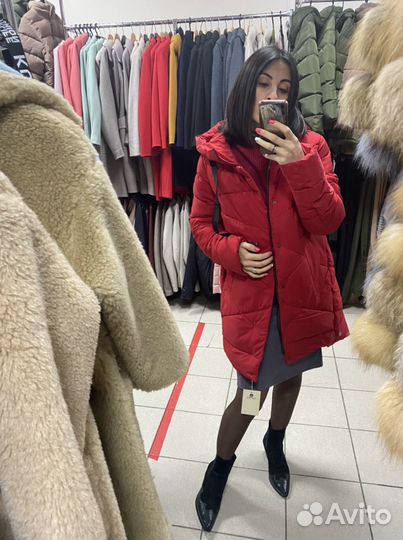 Пуховик зимний женский