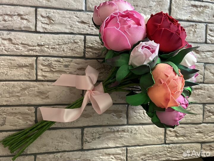 Букет пионов из фоамирана