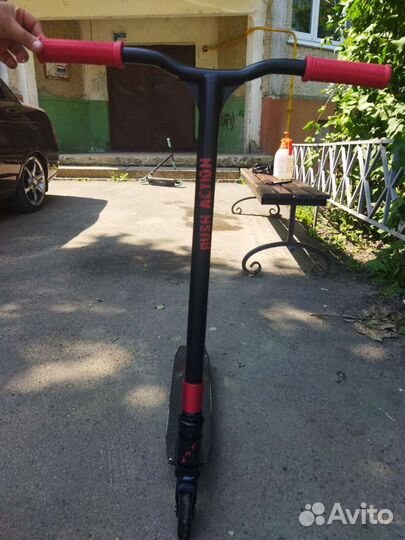 Трюковой самокат