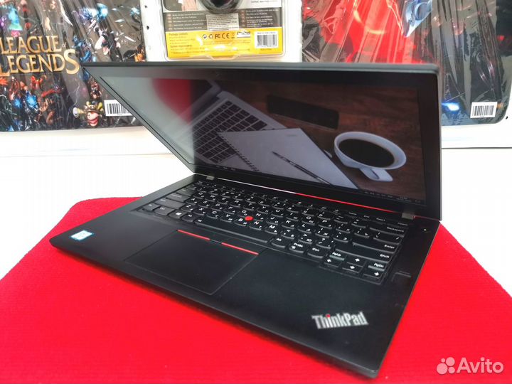 Ноутбук Lenovo ThinkPad FHD Core i5-6300U 14