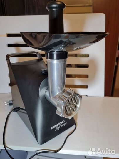 Мясорубка Redmond RMG-1247