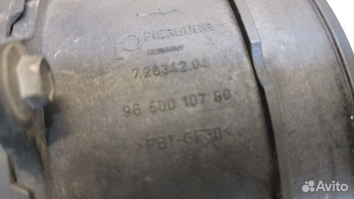 Корпус воздушного фильтра Peugeot 407, 2005