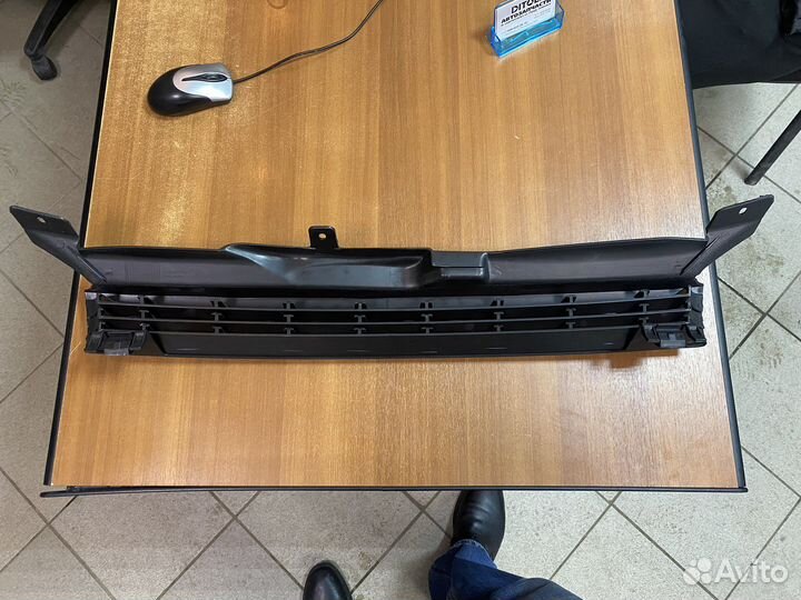 Решетка радиатора ваз 1118 без значка