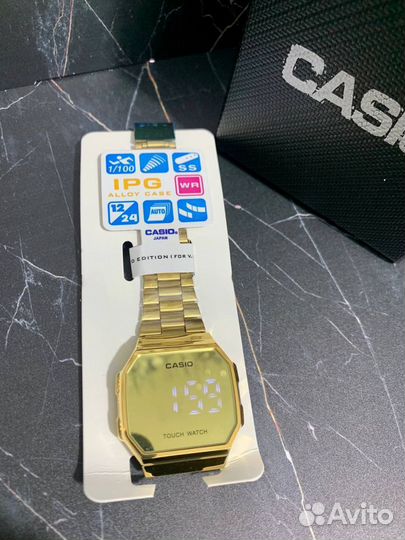 Электронные часы Casio