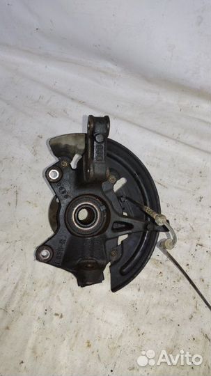 Кулак поворотный ступица в сборе передний правый