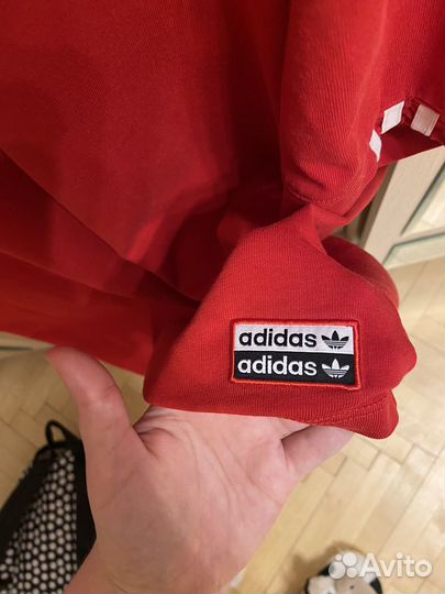 Футболка adidas