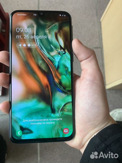 Samsung Galaxy A40, 4/64 ГБ