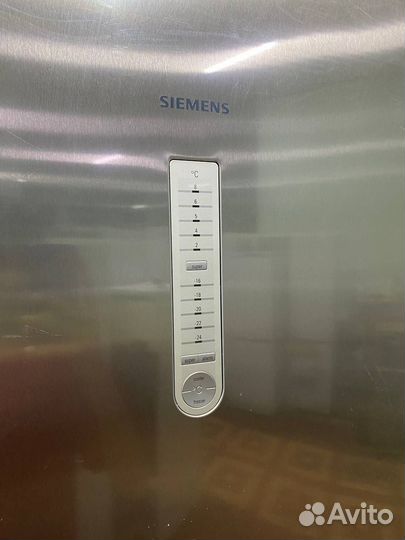 Холодильник Siemens