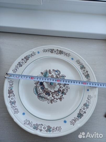 Тарелка большие