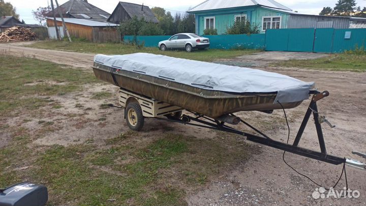 Лодка Романтика-2 с мотором Seanovo-9,8