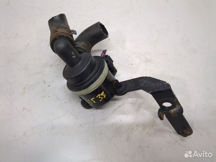 Насос водяной Volkswagen Passat CC, 2012