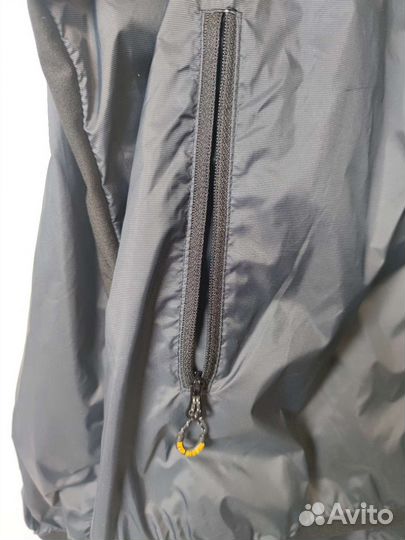 Новая спорт ветровка мужская и женская,р XL