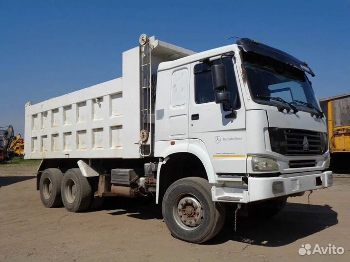 Водитель самосвала категории с