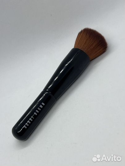Bobbi brown кисть для макияжа