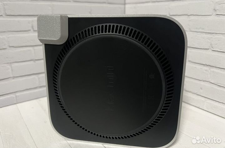 MacMini M4 power botton