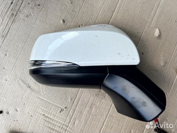 Зеркало правое Тойота рав 4 ха 50 Toyota RAV 4