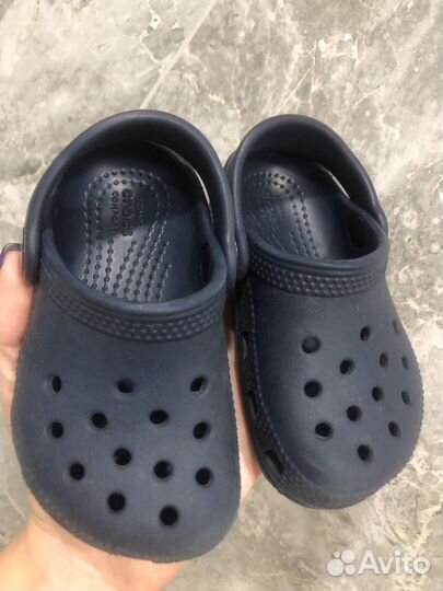 Сандали crocs c6