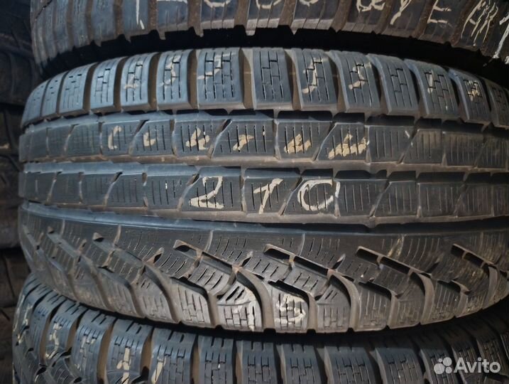 Pirelli Winter Sottozero 210 Serie II 235/55 R17