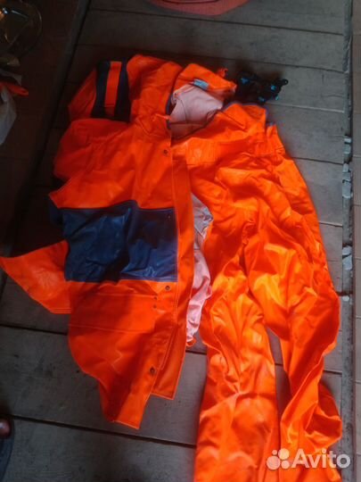 Комбинезоны влагозащитные, и хлопковые