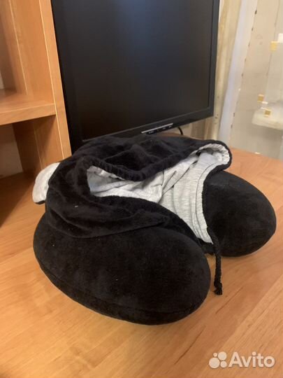 Подушка для путешествий