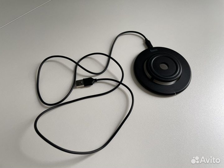 Беспроводное зарядное устройство Hoco