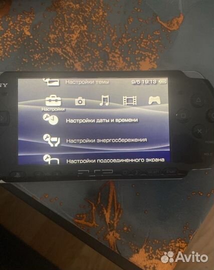Продам psp 3008 прошитая