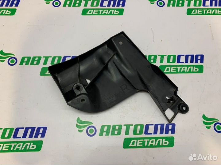 Защита днища кузова задняя правая Mazda Cx-30 DM