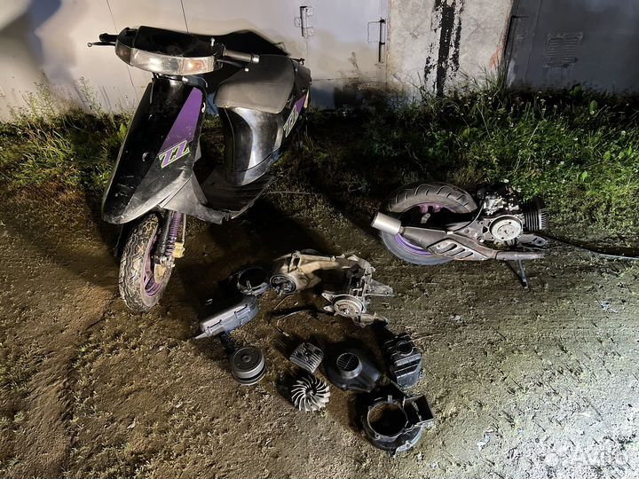 Разбор запчасти Suzuki Sepia