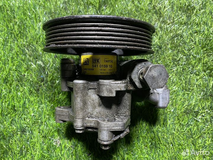 Насос гур Mercedes W211