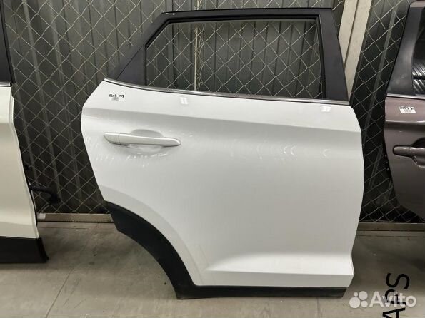 Дверь задняя правая Hyundai Tucson 3 TL