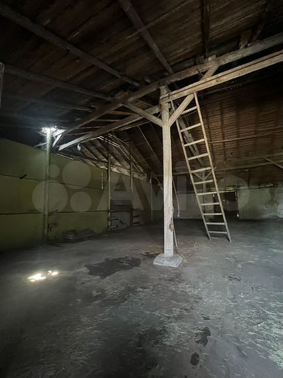 Склад, 300 м²