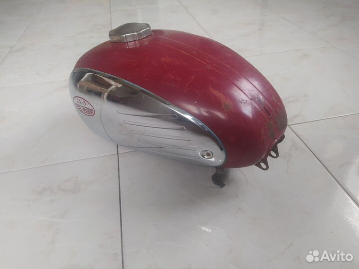 Бензобак ява