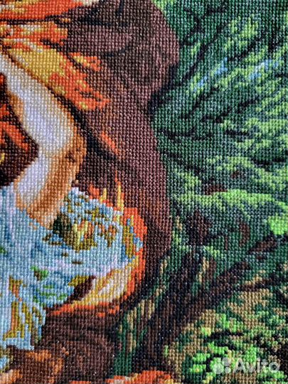 Картина вышитая крестом ручная работа