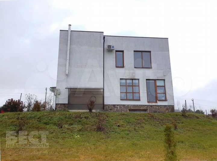 Дом 295,2 м² на участке 40 сот.