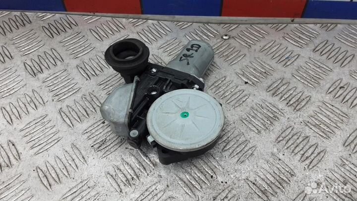 Моторчик стеклоподъемника Toyota RAV4